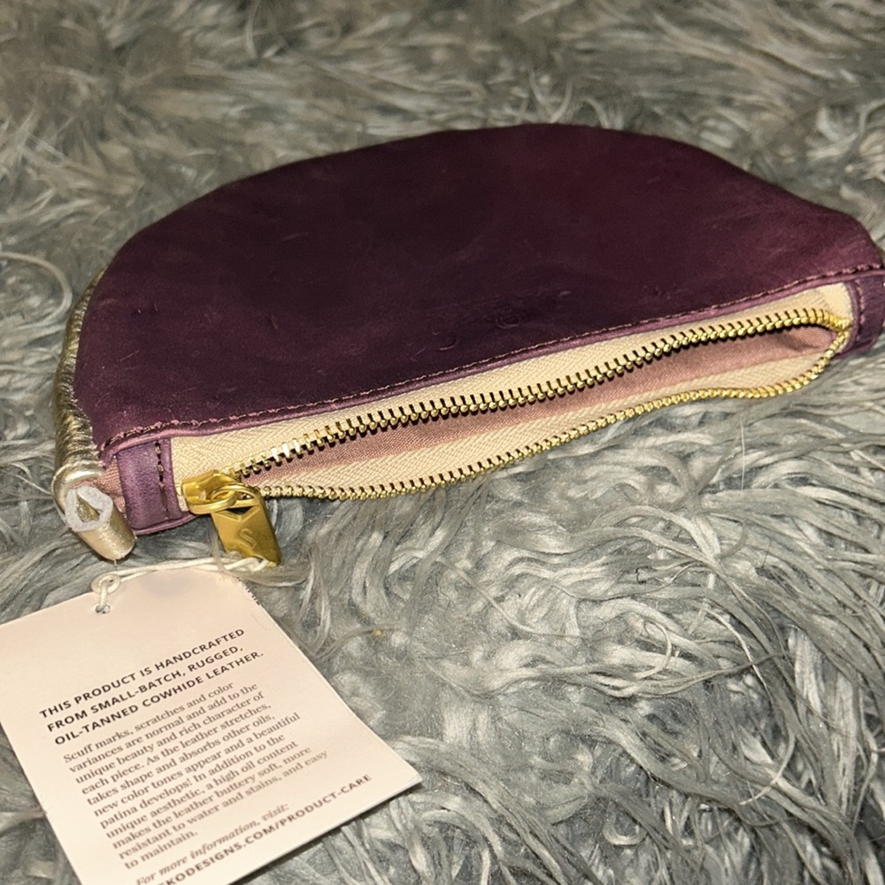NWTS SSEKO Terra Cotta and Gold
Leather Lrg Crescent Zipper Pouch/Cosmetic Bag - Picture 6 of 7